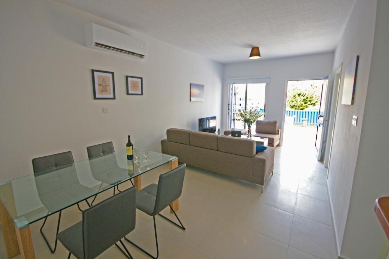 Resitour - Kings Palace Paphos ภายนอก รูปภาพ