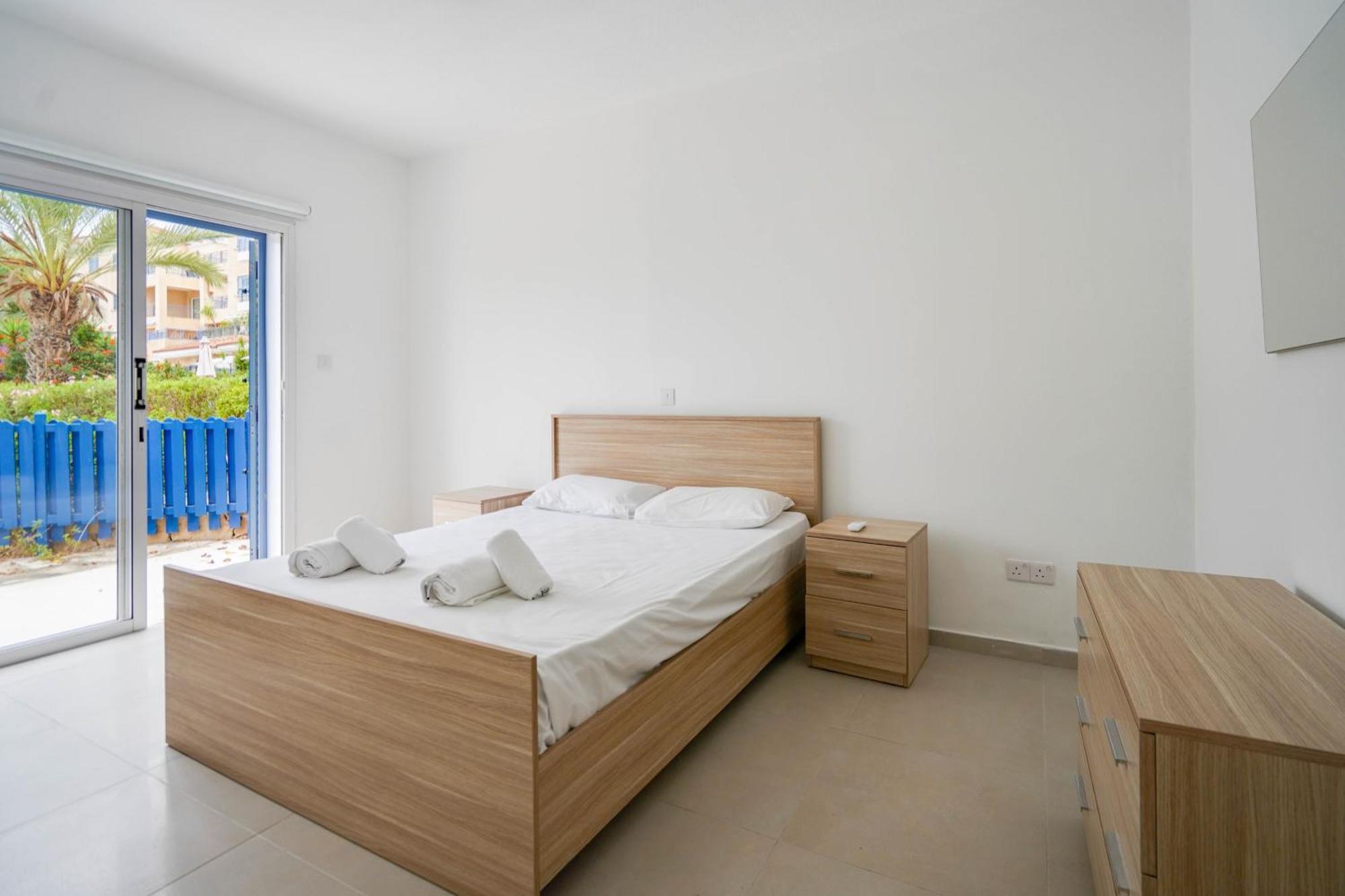 Resitour - Kings Palace Paphos ภายนอก รูปภาพ