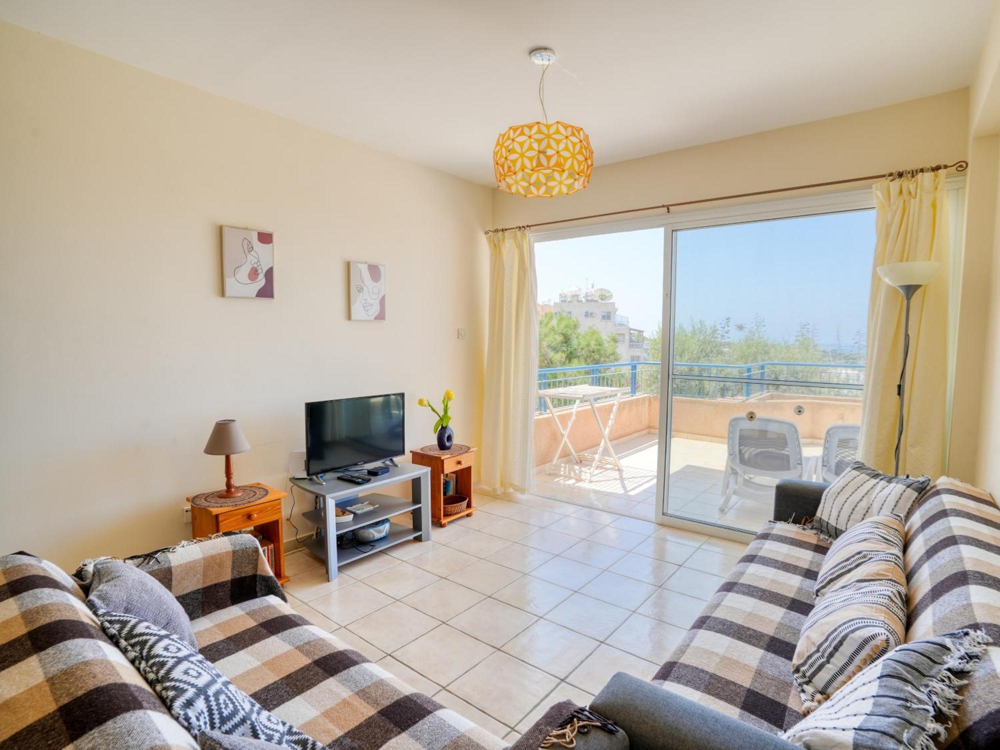 Resitour - Kings Palace Paphos ภายนอก รูปภาพ
